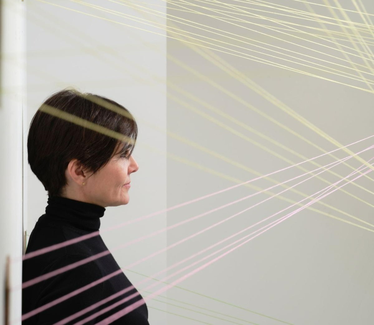 Mónica Jover, autora de la portada de la Revista de Fiestas 2026 de los Moros y Cristianos de Alcoy